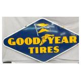 SIDE 2 PORC. GOODYEAR DIAMOND SIGN