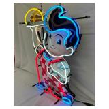 CLOSEUP NEON BIG BOY SIGN