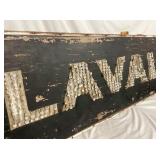 LEFTSIDE DE-LEVAL FLUTTER SIGN