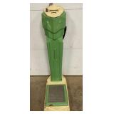 PORC. CREAM/GREEN COIN OP FLOOR SCALES 