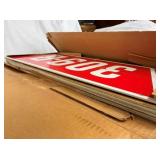 CLOSE UP VIEW BOTTOM PIECE NOS SIGNS 