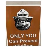 CLOSE UP VIEW W/SMOKEY THE BEAR 18X24 