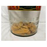 CLOSE UP VIEW W/ETCHED GLASS 