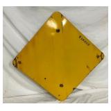 BACKVIEW MEASURES 32IN.