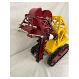 MEASURES 21X17 AND 11IN WIDE