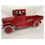 MCCOMICK INTERNATIONAL HARVESTER TRUCK