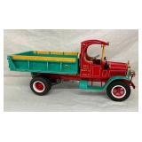 #1 NORWOOD 421 GRAVEL TRUCK