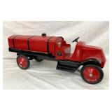 GIANT AMERICAN NATIONAL MACK TRUCK