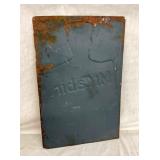 BACKVIEW TACKER SIGN