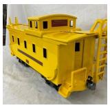 #3017 BUDDYL YELLOW CAPOOS CAR