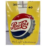 CLOSEUP VIEW PEPSI CAP