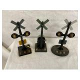 RR CROSSING ASSESSORIES 8IN