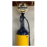 RESTORED WAYNE CURB SIDE RICHFIELD PUMP