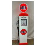 GULF REPLICA GAS PUMP W/ GLOBE