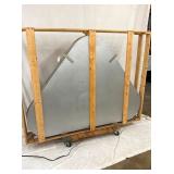 BACKVIEW CRATED NEON SIGN