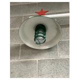 CLOSE UP VIEW PORC. SHADE