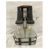 4 JAR OIL RACK W/ BOTTLES