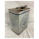 CLOSE UP VIEW W/CLAM SHELL