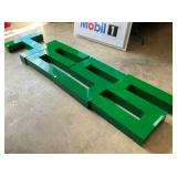 HESS PLASTIC LETTER SIGN 