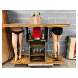 RISQUE MANICAN GAS PUMP BAR