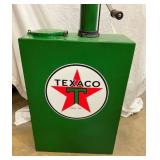 CLOSEUP VIEW TEXACO PUMP