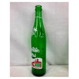 BOTTLE W/ LAUGHING PIG