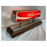 MEASURES 19 1/2 X 18 1/2 