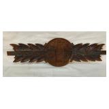 CLOSE UP BACK VIEW FRAME MEDALION 