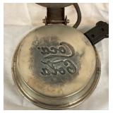 CLOSE UP INSIDE BOTTOM 