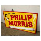 MEASURES  41 1/2 X 23 