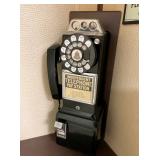 CLOSEUP VIEW PAYPHONE