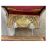 CLOSEUP VIEW VERY ORNATE