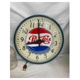 13I PEPSI COLA CLOCK