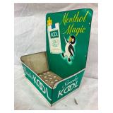 W/CIG. PACK & PENGUIN GRAPHICS