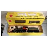 ARISTO C-16 2-8-0 LOCOMOTIVE AND TENDER