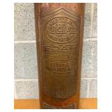 CLOSE UP VIEW COPPER/BRASS