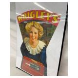 MEASURES 20 1/2X28 1/2