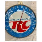 CLOSEUP VIEW THERMOMETER