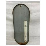 CLOSEUP VIEW OTHERSIDE