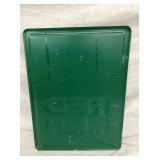 CLOSEUP VIEW OTHERSIDE