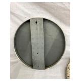 CLOSEUP VIEW OTHERSIDE