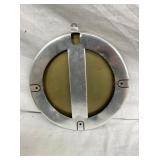 CLOSEUP VIEW OTHERSIDE