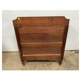 BACKVIEW EARLY CHEST