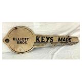 WOODEN ELLIOTT BROS KEYS TRADE SIGN