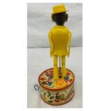 CLOSEUP VIEW OTHERSIDE