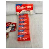 OLD STOCK DAISY CAPS