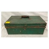 EARLY METAL TACKLE BOX 13X5