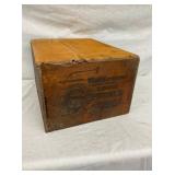 EARLY WOODEN SUNSWEET BOX