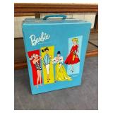 1961 BARBIES AND ASSESSORIES 