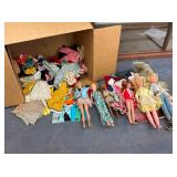 BARBIE, ASSESSORIES, CLOTHES